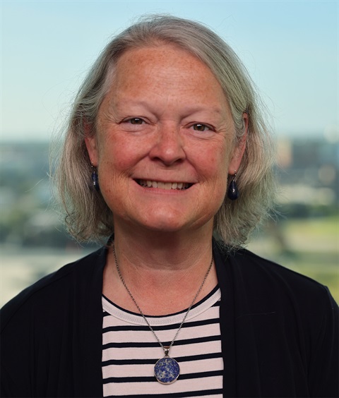 Jen Clift_headshot.jpg