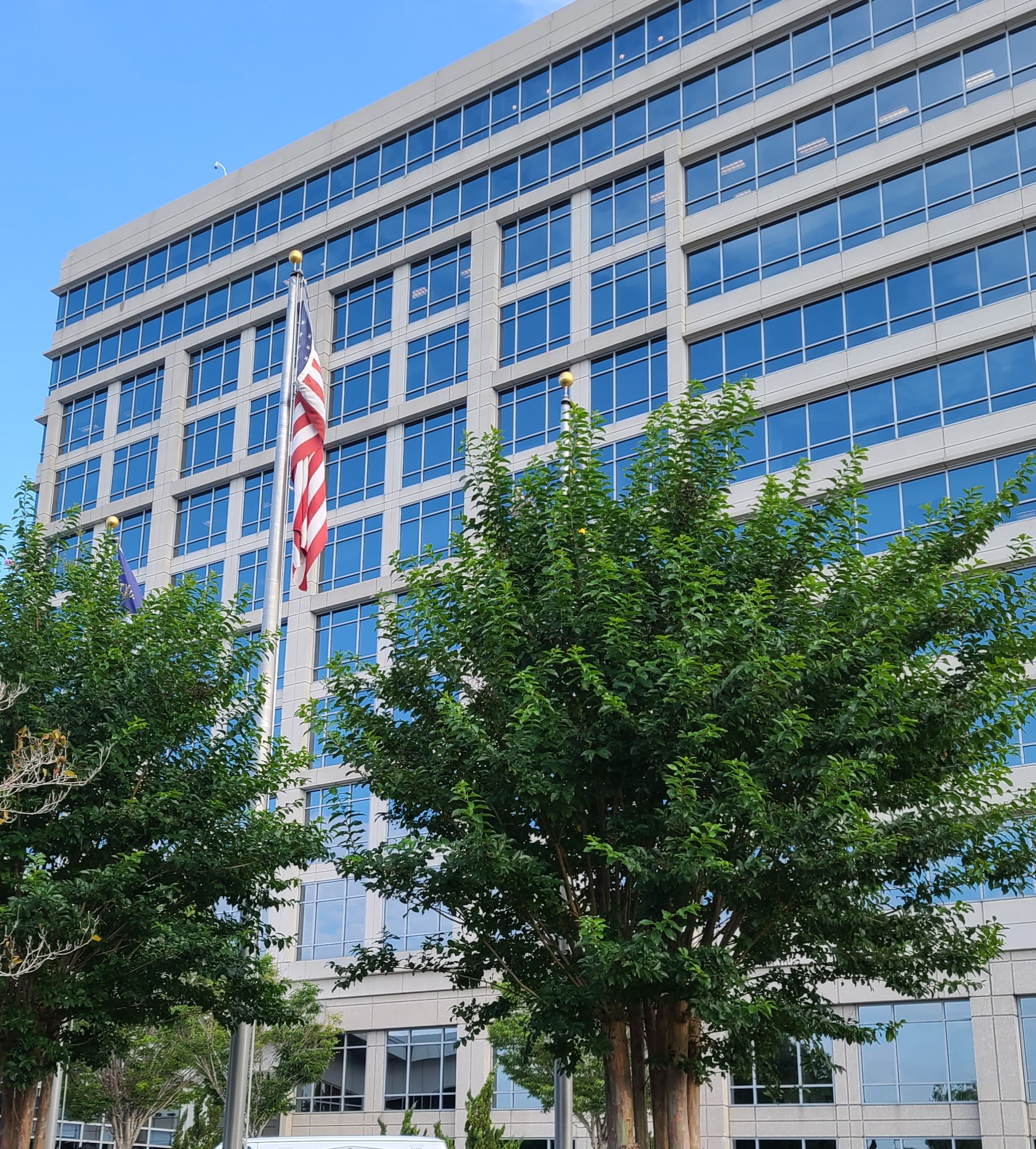 OUTSIDE-OF-BUILDING3.jpg